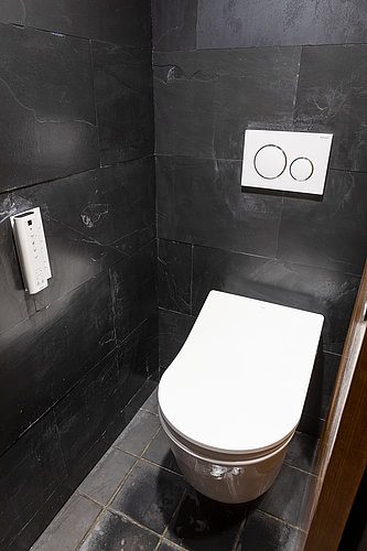 TOTO WASHLET RX installed in a customer bathroom