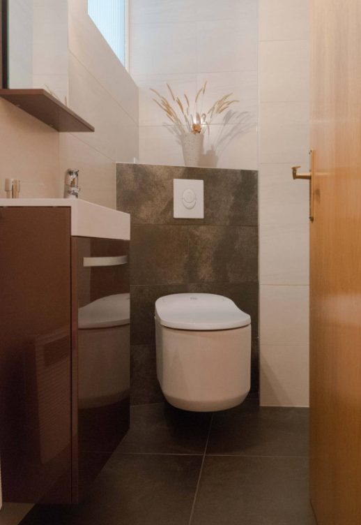 GROHE Sensia Arena shower toilet installed in a customer bathroom