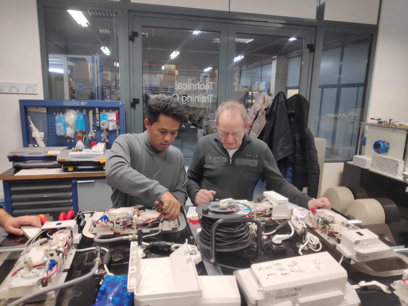 Roca Inspira Service and Error Codes Training — Tooaleta Team